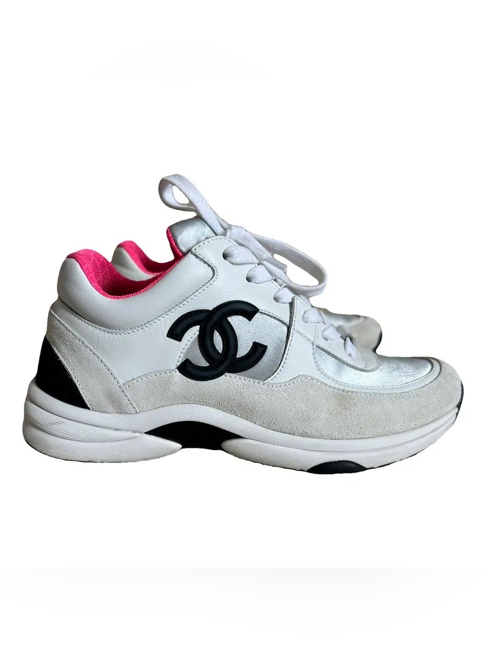 AUTHENTIC CHANEL CC LOGO LOW TOP TRAINERS